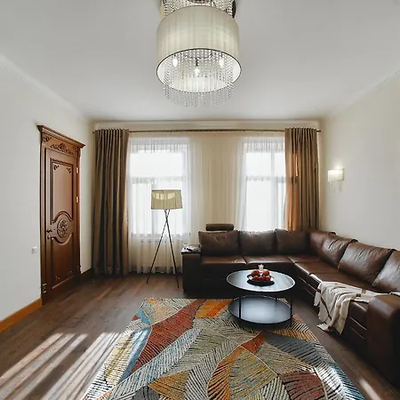 City Centre 2 Bedroom Business Apartment Chisinau Exterior photo