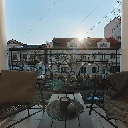 City Centre 2 Bedroom Business Apartment Chisinau Exterior photo
